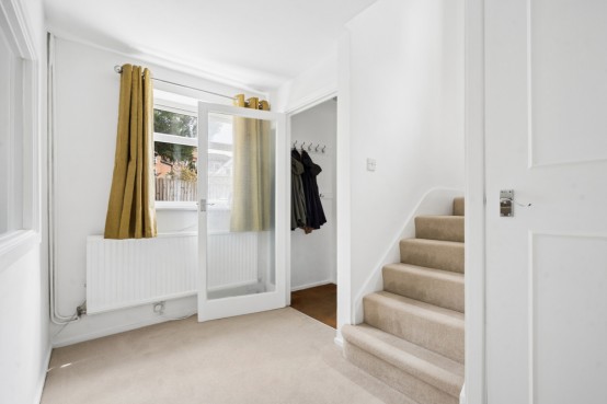 Images for Gravel Hill, Chalfont St Peter, Buckinghamshire EAID:627586940 BID:13319603