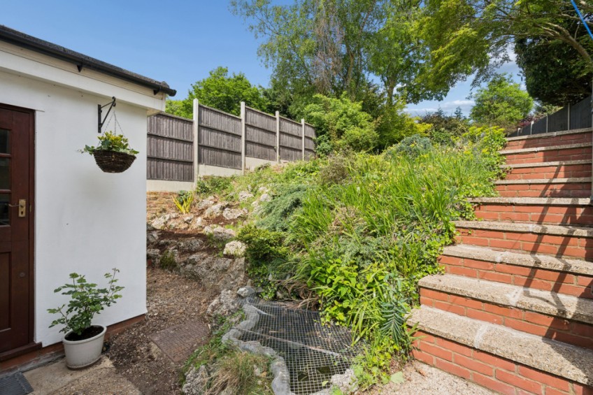 Images for Gravel Hill, Chalfont St Peter, Buckinghamshire