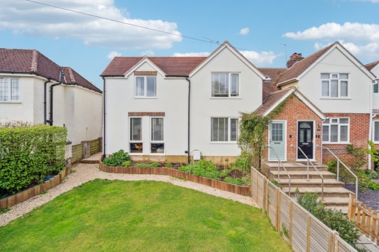 Images for Fieldway, Chalfont St Peter, Buckinghamshire EAID:627586940 BID:13319603