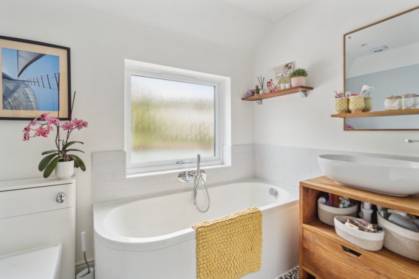 Images for Fieldway, Chalfont St Peter, Buckinghamshire