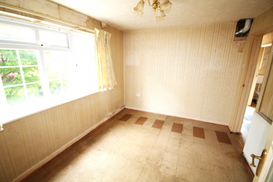 Images for Bells Hill Green, Stoke Poges, Buckinghamshire EAID:627586940 BID:13319603