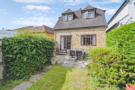 Images for Lovel Road, Chalfont St Peter, Buckinghamshire EAID:627586940 BID:13319603