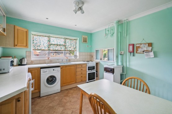 Images for Foxdell Way, Chalfont St Peter, Buckinghamshire EAID:627586940 BID:13319603