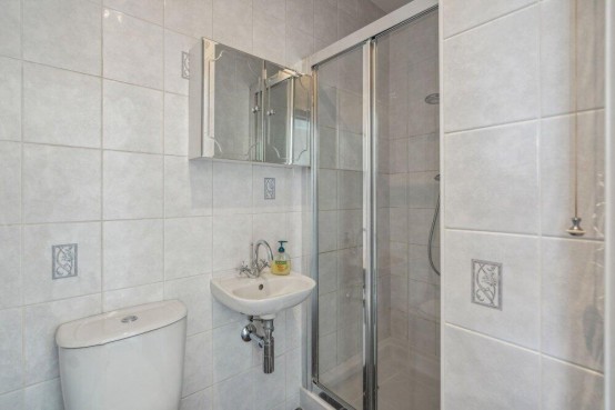 Images for Fieldway, Chalfont St Peter, Buckinghamshire EAID:627586940 BID:13319603