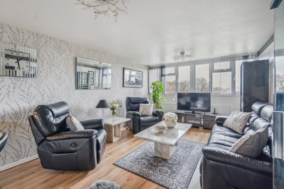 Images for Dovedale Close, Harefield, Middlesex EAID:627586940 BID:13319603