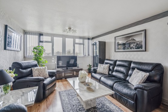 Images for Dovedale Close, Harefield, Middlesex EAID:627586940 BID:13319603