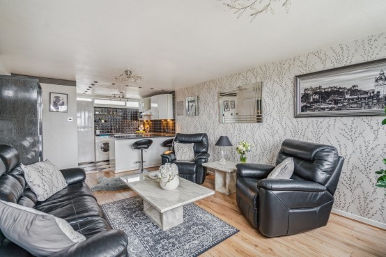Images for Dovedale Close, Harefield, Middlesex EAID:627586940 BID:13319603