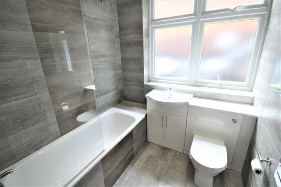 Images for Churchfield Road, Chalfont St Peter, Buckinghamshire EAID:627586940 BID:13319603