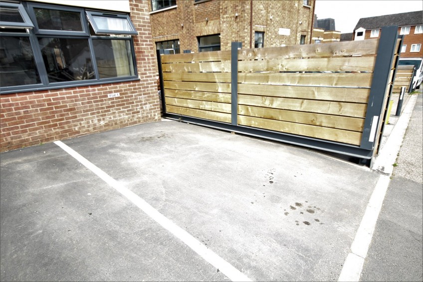 Images for Churchfield Road, Chalfont St Peter, Buckinghamshire