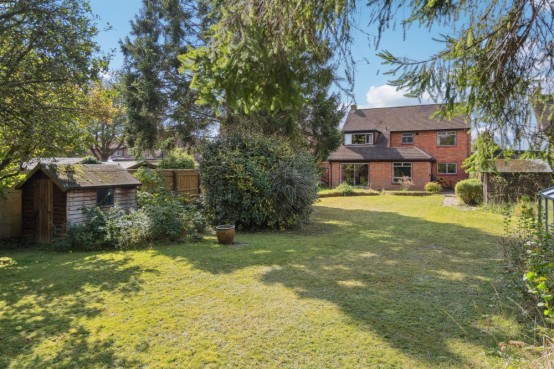 Images for Garners Close, Chalfont St Peter, Buckinghamshire EAID:627586940 BID:13319603