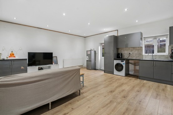 Images for Rickmansworth Lane, Chalfont St Peter, Buckinghamshire EAID:627586940 BID:13319603