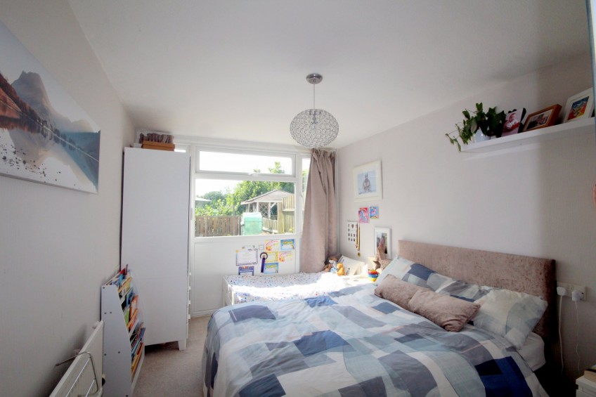 Images for Dovedale Close, Harefield, Middlesex