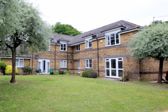 Images for Rickmansworth Road, Harefield, Middlesex EAID:627586940 BID:13319603
