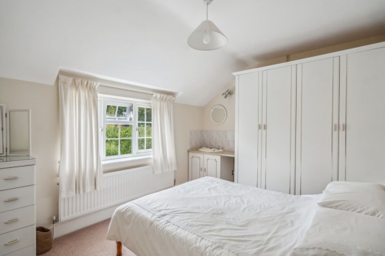 Images for The Vale, Chalfont St Peter, Buckinghamshire EAID:627586940 BID:13319603