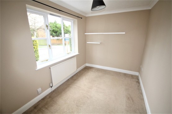 Images for Nicol Road, Chalfont St Peter, Buckinghamshire EAID:627586940 BID:13319603