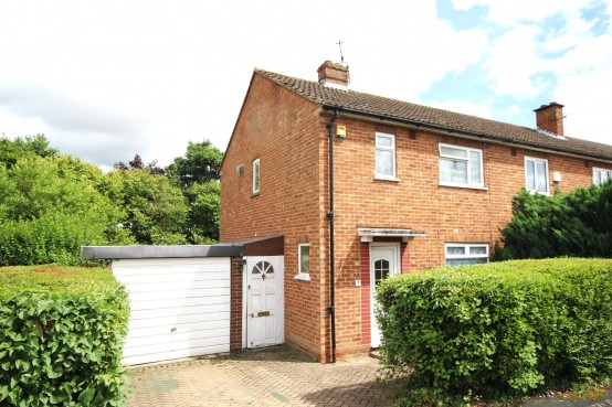 Images for Outfield Road, Chalfont St Peter, Buckinghamshire EAID:627586940 BID:13319603
