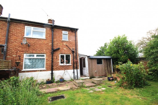 Images for Outfield Road, Chalfont St Peter, Buckinghamshire EAID:627586940 BID:13319603