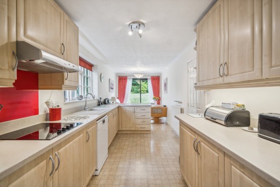 Images for Cherry Acre, Chalfont St Peter, Buckinghamshire EAID:627586940 BID:13319603