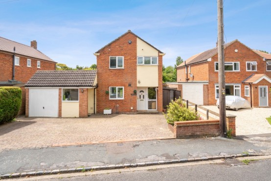 Images for Highlands Lane, Chalfont St Peter, Buckinghamshire EAID:627586940 BID:13319603
