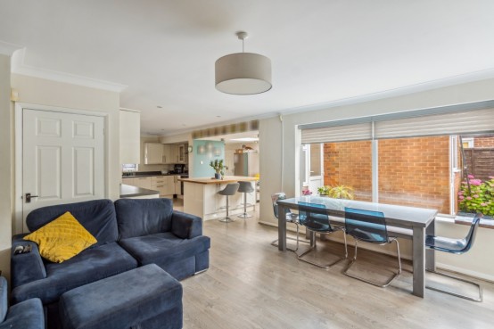 Images for Highlands Lane, Chalfont St Peter, Buckinghamshire EAID:627586940 BID:13319603