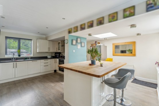 Images for Highlands Lane, Chalfont St Peter, Buckinghamshire EAID:627586940 BID:13319603
