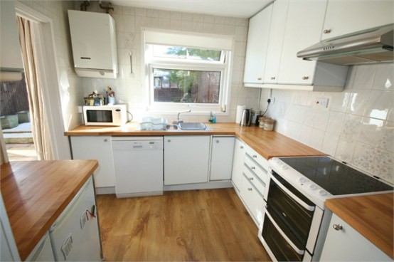 Images for St Nicholas Close, Little Chalfont, Buckinghamshire EAID:627586940 BID:13319603
