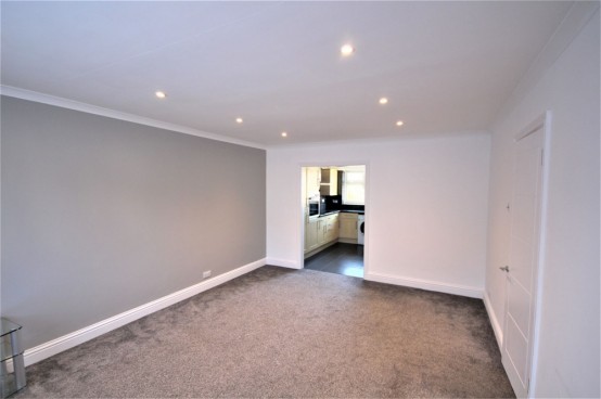 Images for Cross Lanes, Chalfont St Peter, Buckinghamshire EAID:627586940 BID:13319603