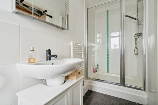 Images for Layters Avenue, Chalfont St Peter, Buckinghamshire EAID:627586940 BID:13319603