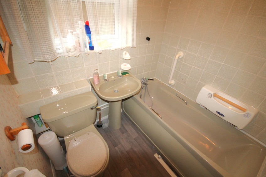 Images for Harefield