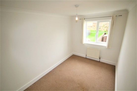 Images for Layters Avenue, Chalfont St Peter, Buckinghamshire EAID:627586940 BID:13319603