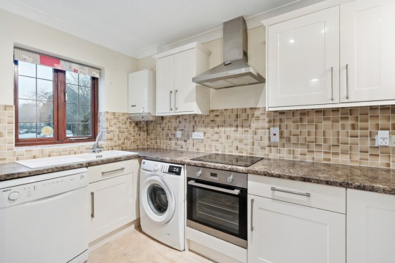 Images for Church Lane, Chalfont St Peter, Buckinghamshire EAID:627586940 BID:13319603