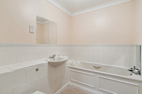 Images for Church Lane, Chalfont St Peter, Buckinghamshire EAID:627586940 BID:13319603