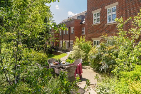 Marple Lane, Chalfont St Peter, Buckinghamshire - EAID:627586940, BID:13319603