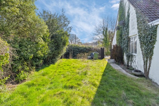 Images for Nicol Road, Chalfont St Peter, Buckinghamshire EAID:627586940 BID:13319603