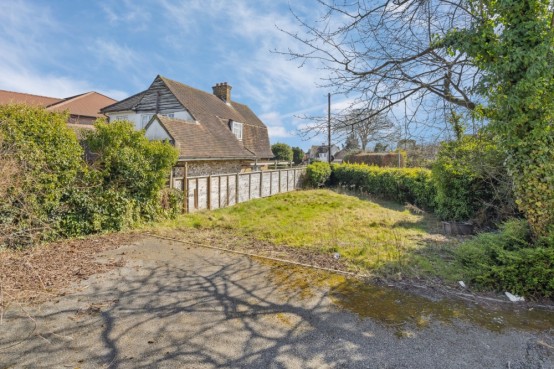 Images for Nicol Road, Chalfont St Peter, Buckinghamshire EAID:627586940 BID:13319603