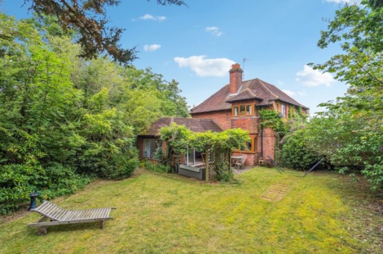 Images for Nicol Road, Chalfont St Peter, Buckinghamshire EAID:627586940 BID:13319603