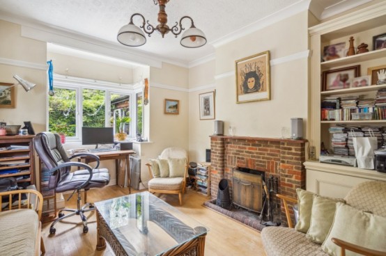 Images for Nicol Road, Chalfont St Peter, Buckinghamshire EAID:627586940 BID:13319603