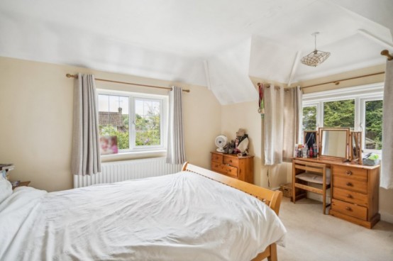 Images for Nicol Road, Chalfont St Peter, Buckinghamshire EAID:627586940 BID:13319603