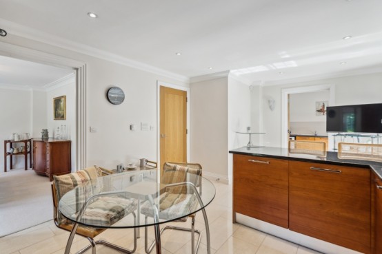 Images for Croft Close, Chalfont St Peter, Buckinghamshire EAID:627586940 BID:13319603