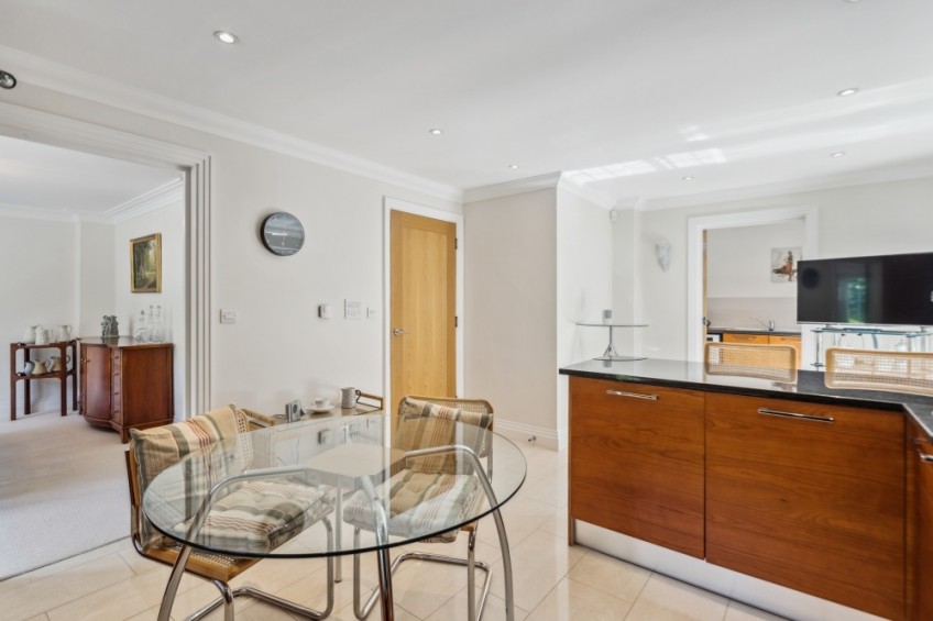 Images for Croft Close, Chalfont St Peter, Buckinghamshire