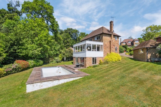 Images for Pheasant Walk, Chalfont St Peter, Buckinghamshire EAID:627586940 BID:13319603