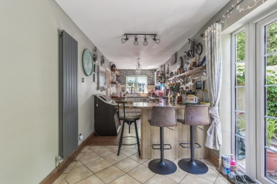 Images for Vernon Drive, Harefield, Greater London EAID:627586940 BID:13319603