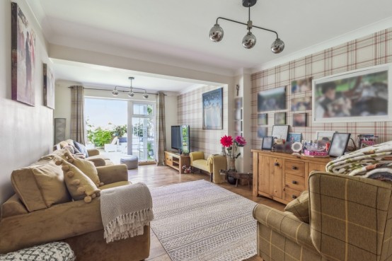 Images for Vernon Drive, Harefield, Greater London EAID:627586940 BID:13319603