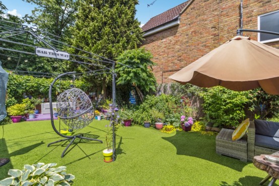 Images for Vernon Drive, Harefield, Greater London EAID:627586940 BID:13319603