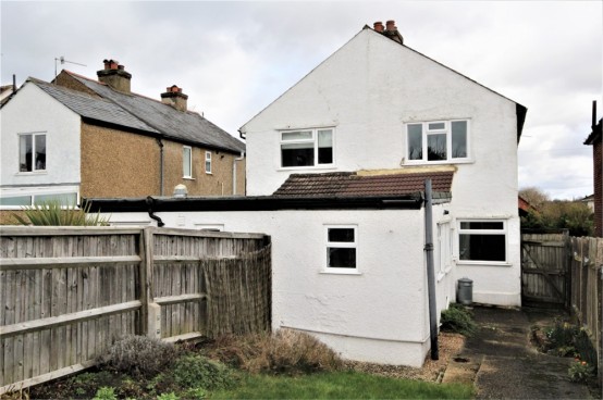 Images for Lovel Road, Chalfont St Peter, Buckinghamshire EAID:627586940 BID:13319603