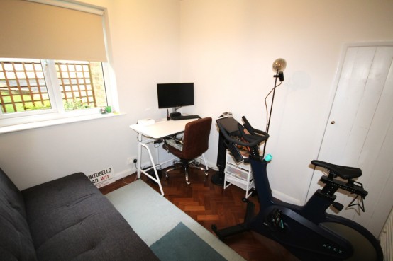 Images for Silsden Crescent, Chalfont St Giles, Buckinghamshire EAID:627586940 BID:13319603