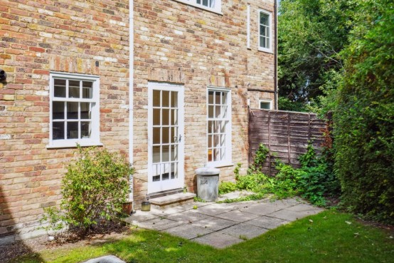 Images for Chiltern Hill, Chalfont St Peter, Buckinghamshire EAID:627586940 BID:13319603