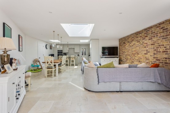 Images for Chequers Orchard, Iver, Buckinghamshire EAID:627586940 BID:13319603