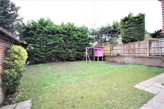 Images for Nicol Road, Chalfont St Peter, Buckinghamshire EAID:627586940 BID:13319603