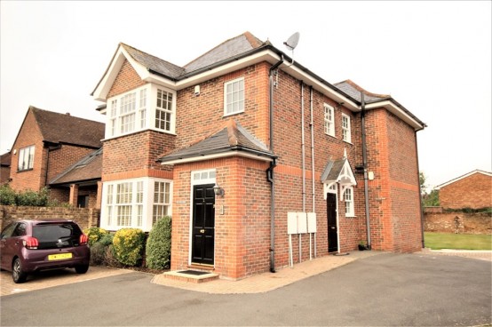 Images for Layters Green Lane, Chalfont St Peter, Buckinghamshire EAID:627586940 BID:13319603